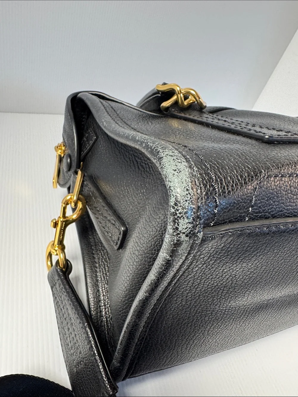 MARC JACOBS Wellington Black Pebbled Leather Satchel Crossbody Gold Hardware